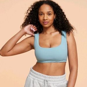 BLOGILATES Womens crisscross sports bra Cameo Blue Size Medium New